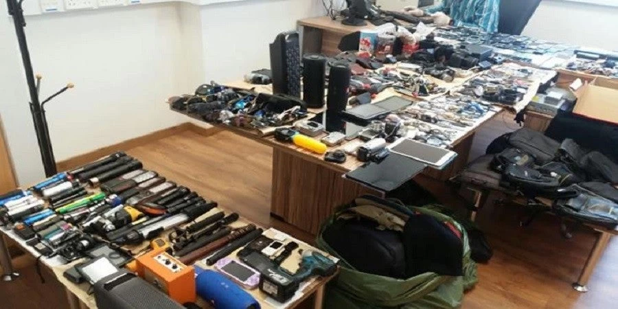 Κύπρος: Οικογενειακή υπόθεση η κλοπή κινητών – Στο κελί οι γονείς με του δύο γιους!